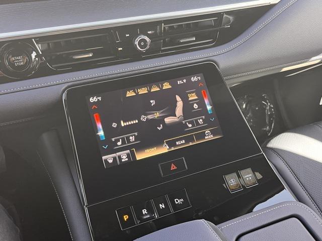 new 2026 INFINITI QX80 car, priced at $106,525