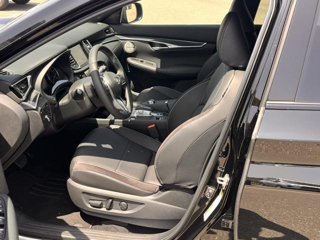 new 2025 INFINITI QX50 car, priced at $52,270