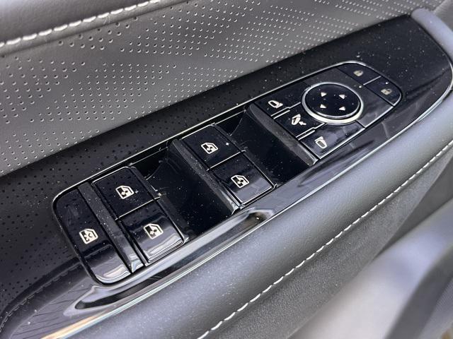 new 2026 INFINITI QX80 car, priced at $116,860