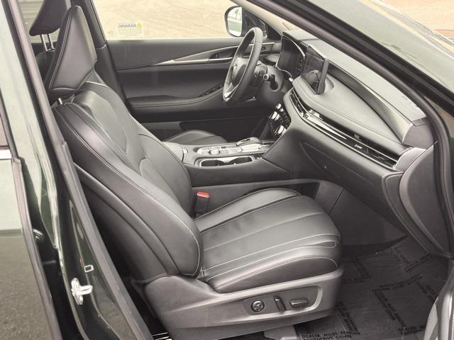 used 2026 INFINITI QX60 car, priced at $52,995