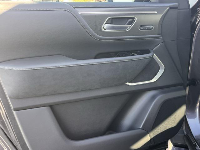 new 2026 INFINITI QX80 car, priced at $95,175