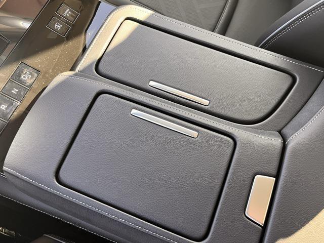 new 2026 INFINITI QX80 car, priced at $95,175