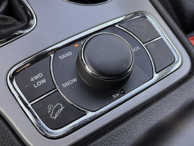 used 2022 Jeep Grand Cherokee car, priced at $26,500