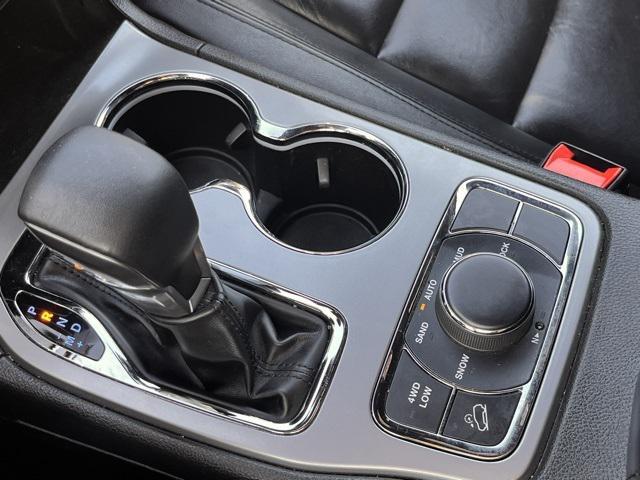 used 2022 Jeep Grand Cherokee car, priced at $26,500