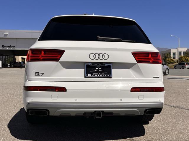 used 2019 Audi Q7 car, priced at $27,900
