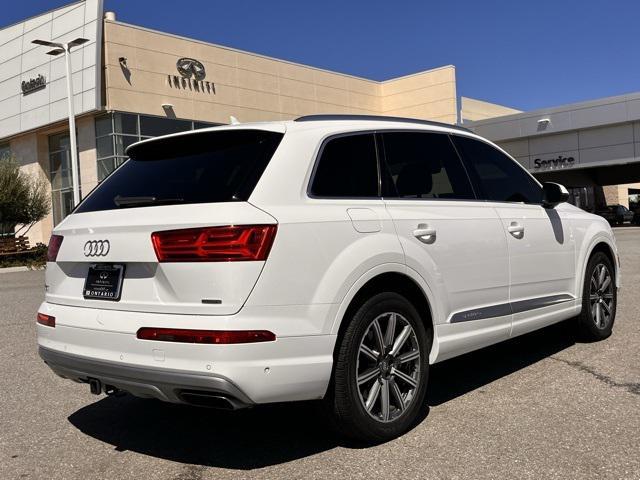 used 2019 Audi Q7 car, priced at $27,900