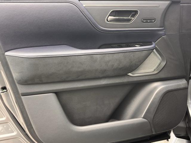 new 2026 INFINITI QX80 car, priced at $106,415