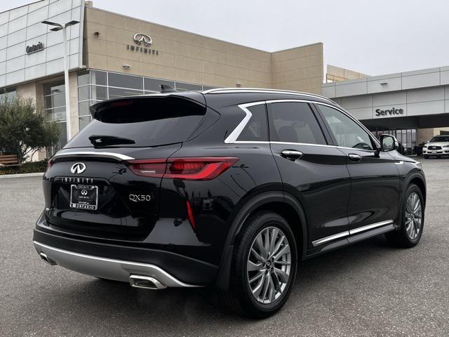 new 2025 INFINITI QX50 car, priced at $48,980