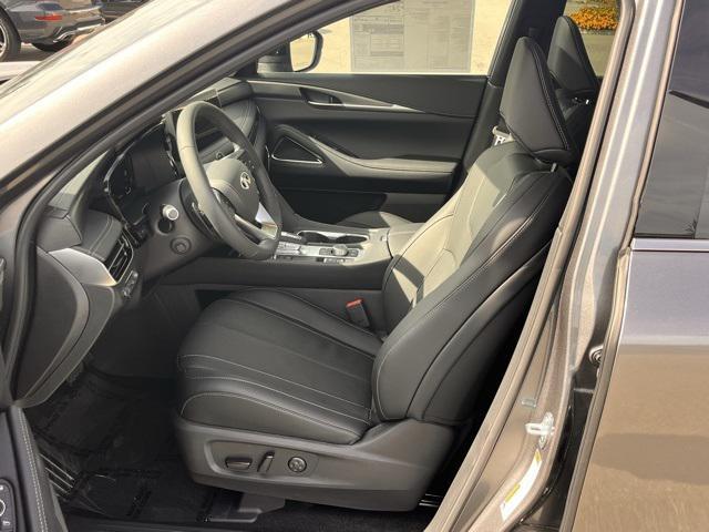 new 2026 INFINITI QX60 car, priced at $59,170