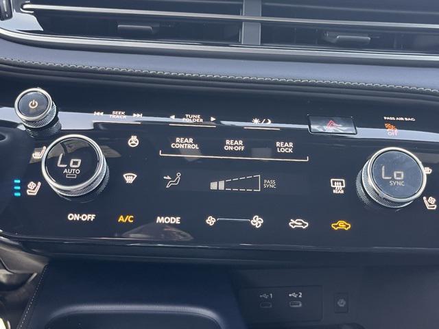 new 2026 INFINITI QX60 car, priced at $65,855