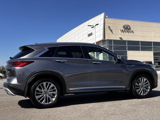 new 2025 INFINITI QX50 car, priced at $48,980