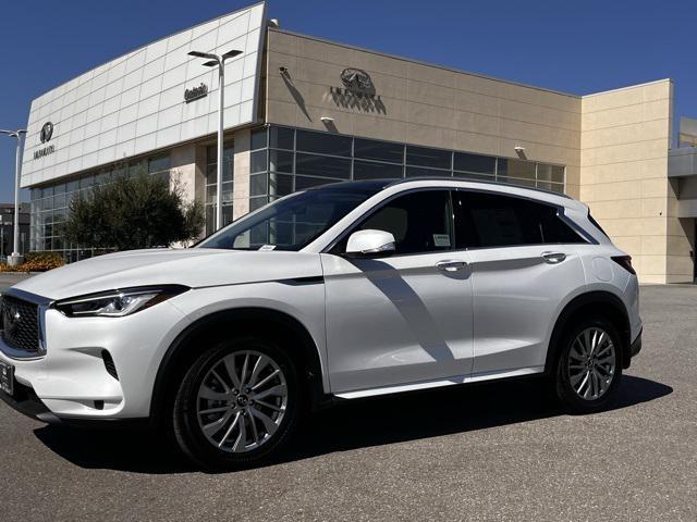 new 2025 INFINITI QX50 car, priced at $48,555