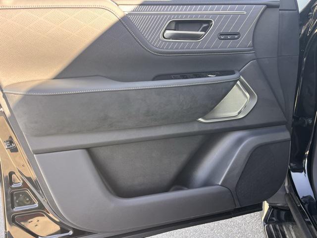 new 2026 INFINITI QX80 car, priced at $117,715