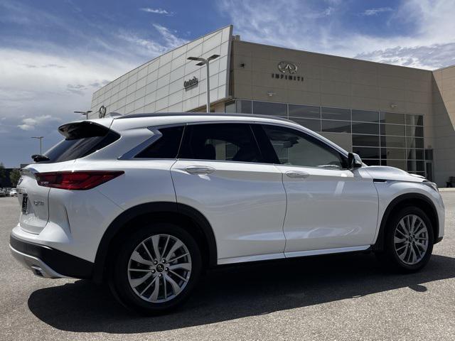 new 2024 INFINITI QX50 car, priced at $45,169