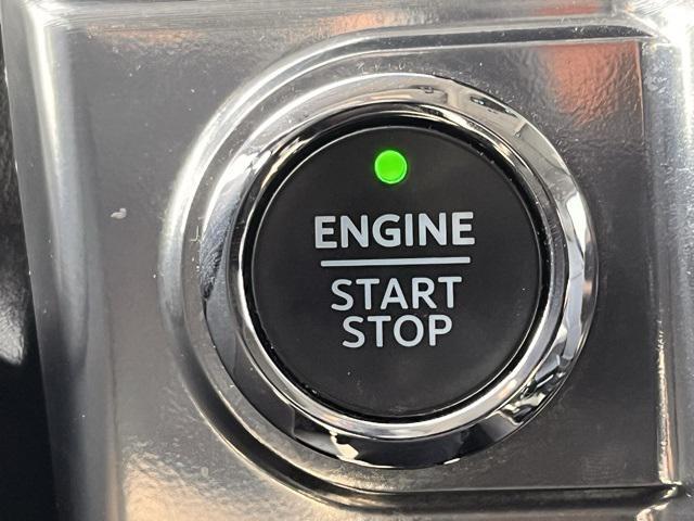 used 2021 Ford F-150 car, priced at $35,995