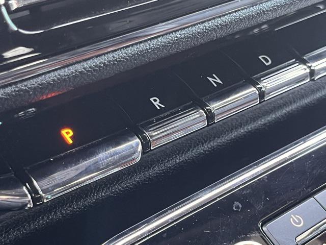 used 2020 Lincoln Navigator car, priced at $42,995