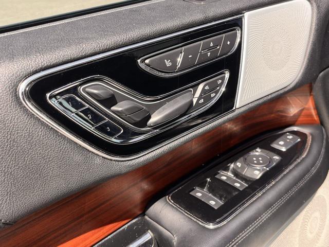 used 2020 Lincoln Navigator car, priced at $42,995