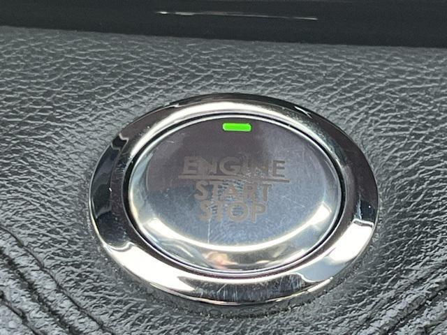 used 2023 Lincoln Navigator car, priced at $51,995