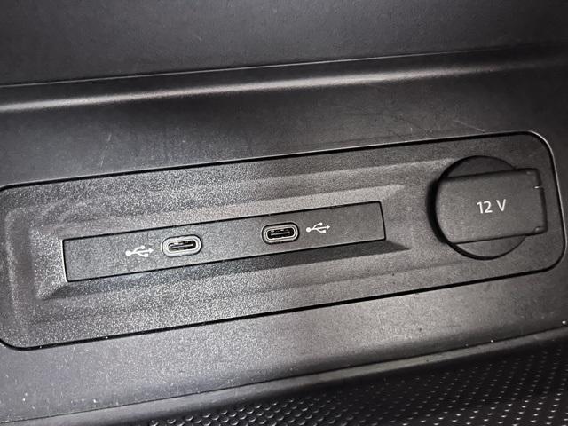 used 2020 Volkswagen Atlas Cross Sport car, priced at $19,500