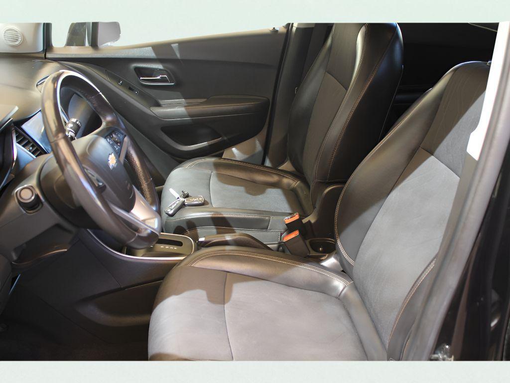 used 2020 Chevrolet Trax car, priced at $11,824