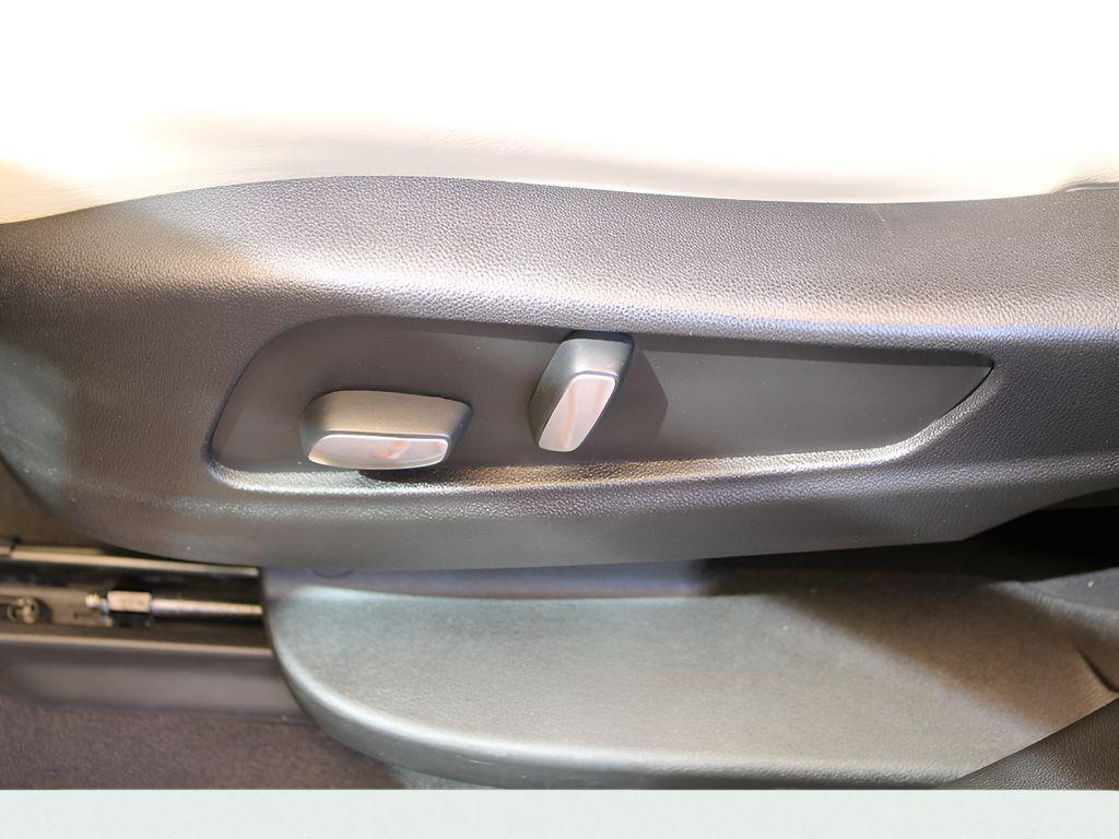 used 2019 Cadillac XT5 car, priced at $18,180