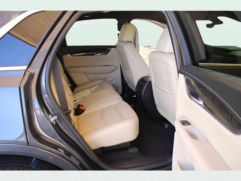 used 2019 Cadillac XT5 car, priced at $18,180