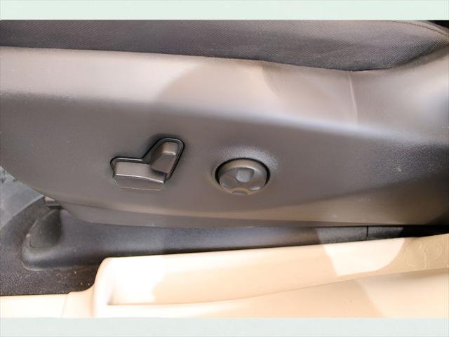 used 2020 Chrysler Pacifica car, priced at $18,848