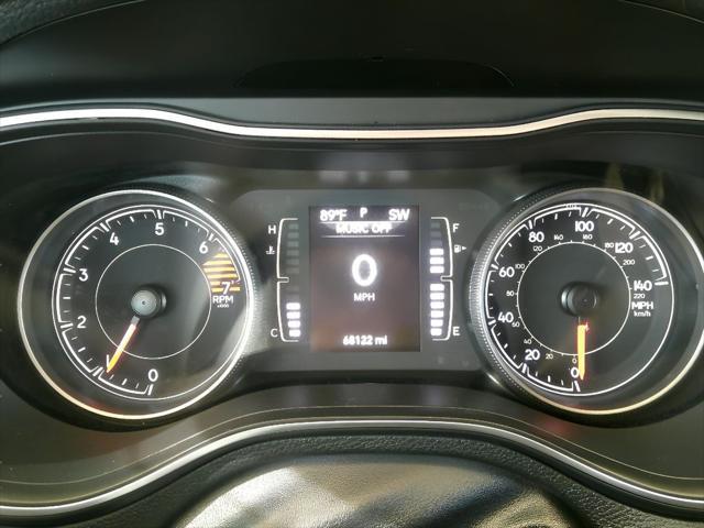 used 2020 Jeep Cherokee car, priced at $15,995