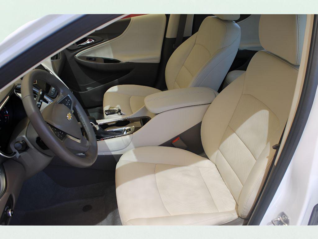 used 2024 Chevrolet Malibu car, priced at $19,702