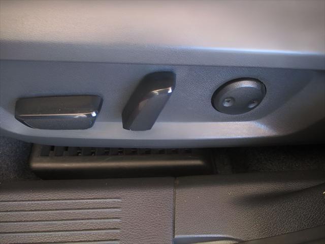 used 2023 Nissan Rogue car, priced at $22,928