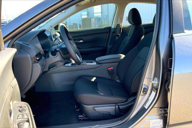 new 2025 Nissan Sentra car, priced at $22,922