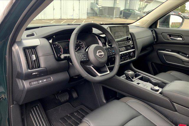 new 2024 Nissan Pathfinder car, priced at $43,749