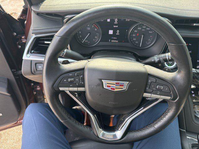 used 2022 Cadillac XT6 car, priced at $36,380