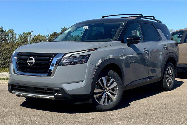 new 2024 Nissan Pathfinder car, priced at $41,542