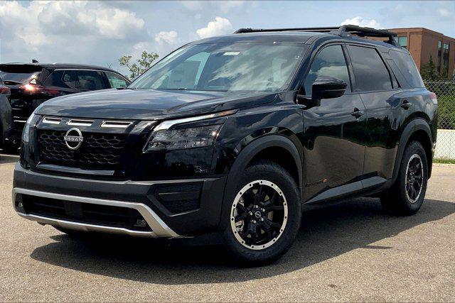 new 2024 Nissan Pathfinder car, priced at $38,211