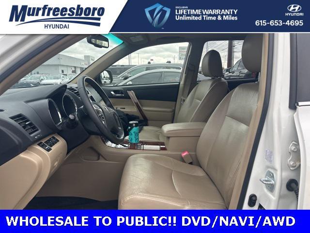 used 2012 Toyota Highlander Hybrid car, priced at $10,995