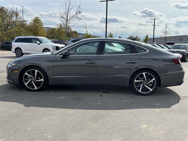 used 2023 Hyundai Sonata car, priced at $20,586