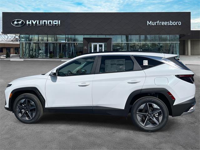 new 2025 Hyundai TUCSON Hybrid car, priced at $35,686