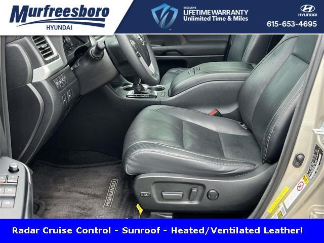 used 2015 Toyota Highlander Hybrid car, priced at $18,681