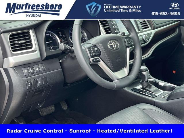 used 2015 Toyota Highlander Hybrid car, priced at $18,681