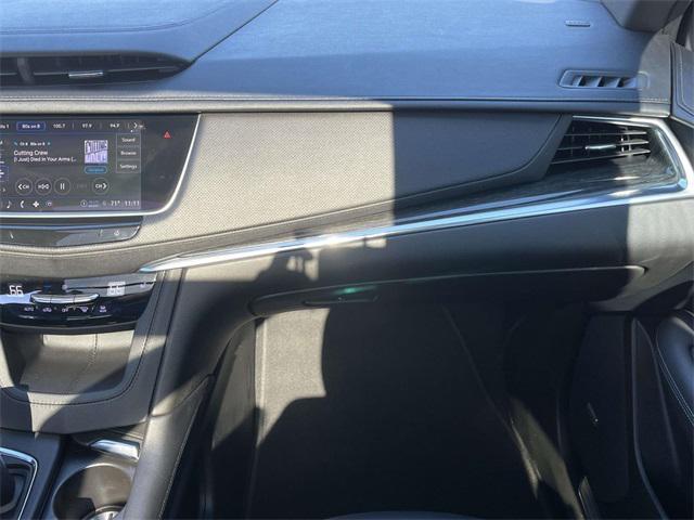 used 2022 Cadillac XT5 car, priced at $32,579
