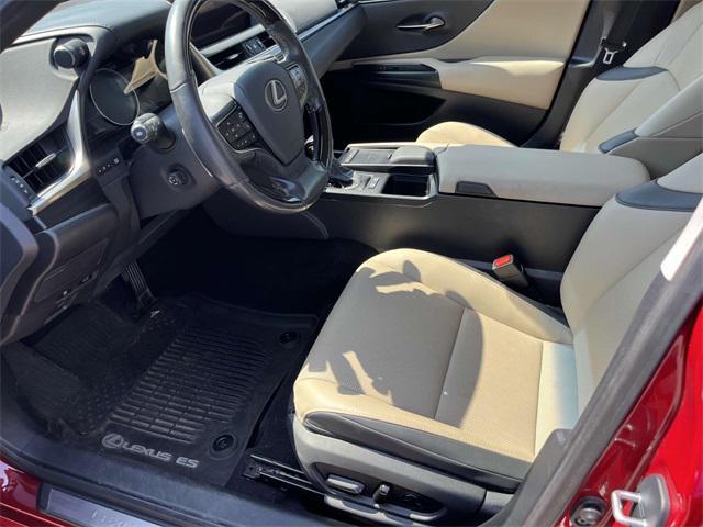 used 2020 Lexus ES 300h car, priced at $31,206