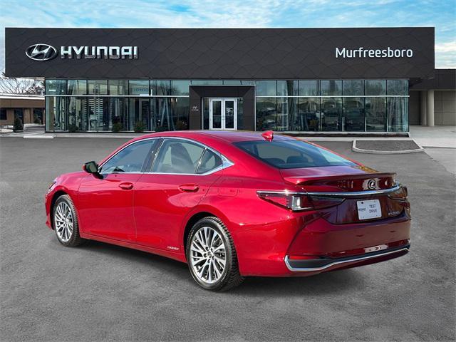 used 2020 Lexus ES 300h car, priced at $31,206