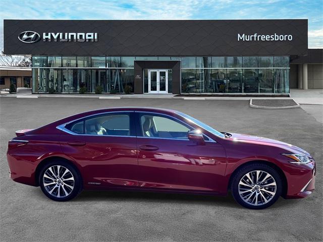 used 2020 Lexus ES 300h car, priced at $31,206