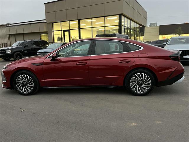 used 2024 Hyundai Sonata Hybrid car, priced at $31,955