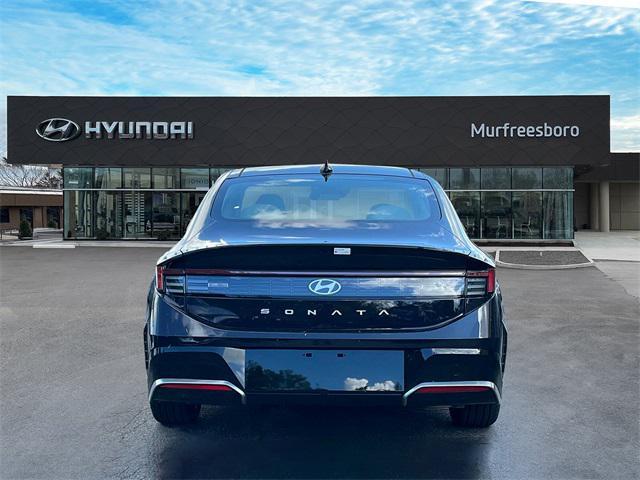 new 2024 Hyundai Sonata car, priced at $29,016