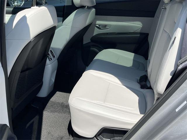new 2025 Hyundai TUCSON Hybrid car, priced at $36,039