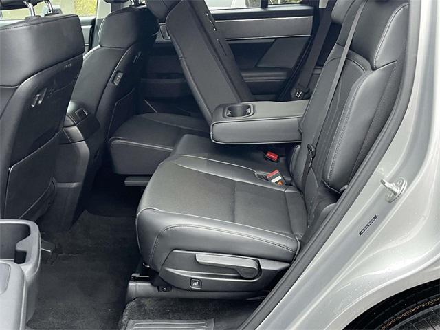 used 2024 Hyundai Santa Fe car, priced at $27,651