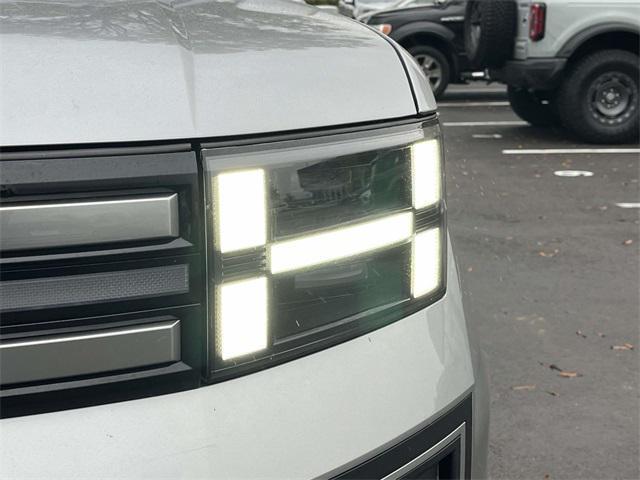 used 2024 Hyundai Santa Fe car, priced at $27,651