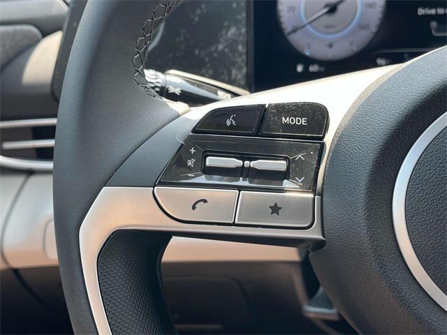 new 2025 Hyundai Elantra car, priced at $27,059